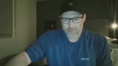 Snapshot of fred177771558049 chatting on 03/29/26, 04:01 fred177771558049 online show from 03/29/26, 04:01