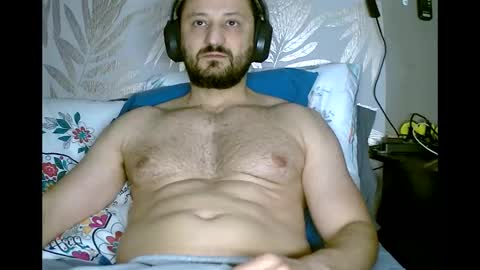 Snapshot of fred4games77 chatting on 02/02/26, 10:03 fred online show from 02/02/26, 10:03