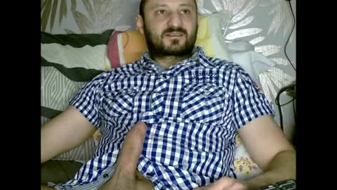 Snapshot of fred4games77 chatting on 04/01/26, 01:52 fred online show from 04/01/26, 01:52