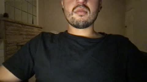 Snapshot of fred_555 chatting on 02/10/25, 01:11 fred_555 online show from 02/10/25, 01:11