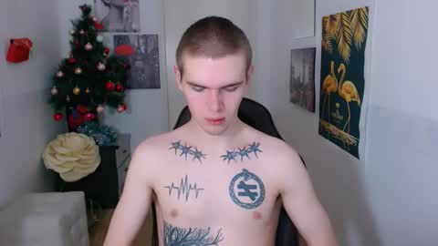 fredd_xanderrs online show from 12/11/24, 02:30