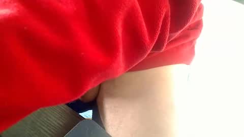 fredddy05 online show from 02/15/26, 08:57