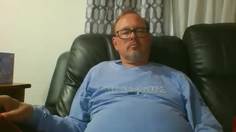 Snapshot of freddieknuck chatting on 04/20/26, 07:55 Just Fred online show from 04/20/26, 07:55
