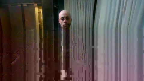 Snapshot of freddow chatting on 11/11/25, 11:05 freddow online show from 11/11/25, 11:05