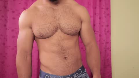 Snapshot of freddsexxx chatting on 12/27/24, 04:54 FredSeXXX online show from 12/27/24, 04:54