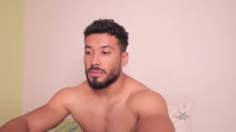 Snapshot of freddsexxx chatting on 11/19/25, 12:21 FredSeXXX online show from 11/19/25, 12:21