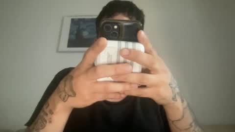 Snapshot of freddy3399 chatting on 01/05/25, 08:52 freddy3399 online show from 01/05/25, 08:52