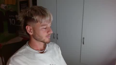 Frederick Perin online show from 10/10/25, 11:42