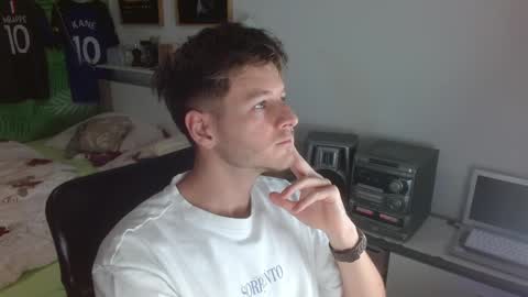 Snapshot of freddy_star chatting on 03/28/26, 02:16 Frederick Perin online show from 03/28/26, 02:16