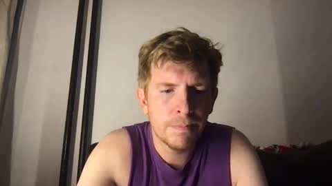 Snapshot of freddyfootball chatting on 09/20/25, 12:44 Freddy Foot Balls online show from 09/20/25, 12:44