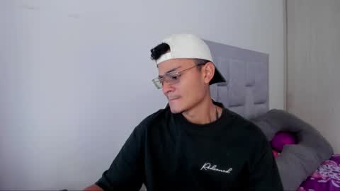 Frederic Sloan online show from 02/24/26, 08:51