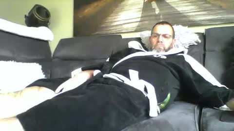 Snapshot of fredo76491 chatting on 02/17/26, 04:02 fredo76491 online show from 02/17/26, 04:02