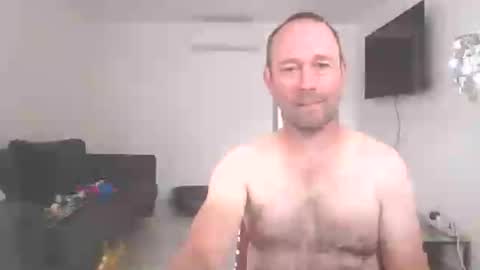 Snapshot of fredodu41 chatting on 06/12/26, 12:37 fredodu41 online show from 06/12/26, 12:37