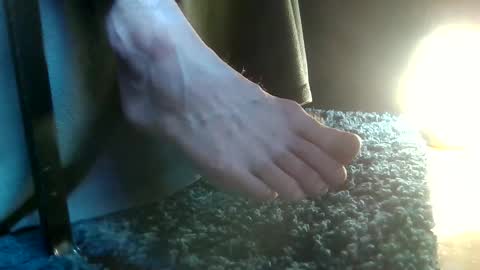 Snapshot of fredthetom12 chatting on 11/10/25, 04:06 Greedy Fred online show from 11/10/25, 04:06