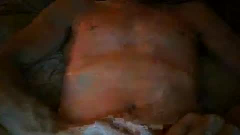 Snapshot of free_willy_420 chatting on 11/17/25, 04:46 free willy online show from 11/17/25, 04:46