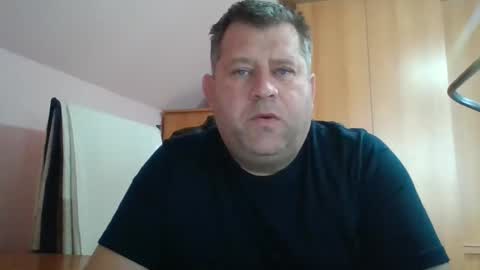 freeboy80180 online show from 12/08/24, 08:41