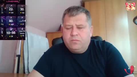 freeboy80180 online show from 02/06/25, 12:59