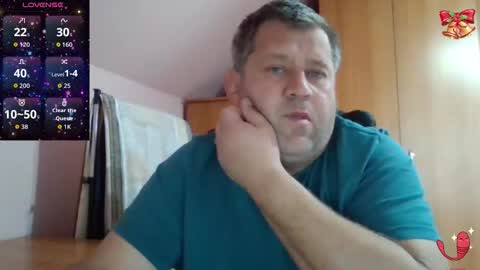 freeboy80180 online show from 11/30/25, 08:29