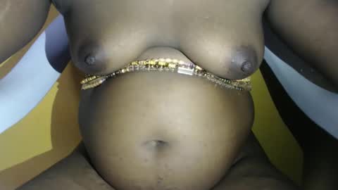 Snapshot of freelady1011 chatting on 02/21/26, 05:36 babyyo online show from 02/21/26, 05:36