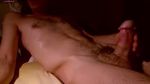 Snapshot of freemy_cebwam chatting on 09/12/25, 10:10 Duckmysick online show from 09/12/25, 10:10