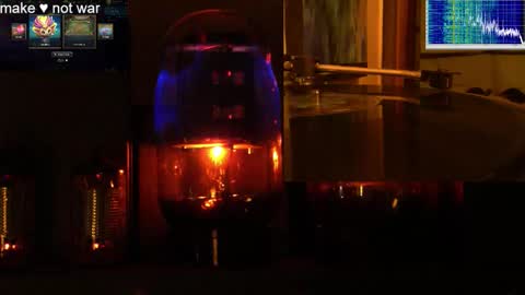 Snapshot of freemy_cebwam chatting on 10/15/25, 06:41 Duckmysick online show from 10/15/25, 06:41