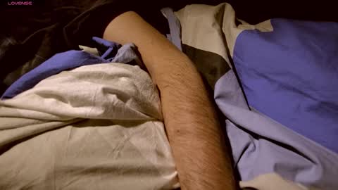 Snapshot of freemy_cebwam chatting on 11/04/25, 12:43 Duckmysick online show from 11/04/25, 12:43