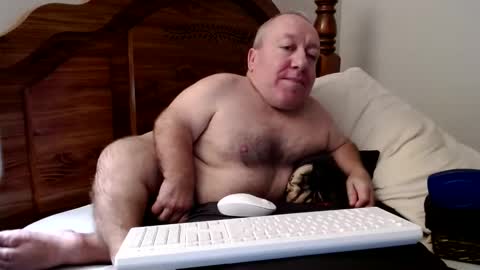 Snapshot of freemysoul4748 chatting on 05/12/26, 05:04 Cute Lil Man online show from 05/12/26, 05:04