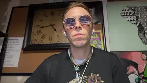 freeyourmind247 online show from 11/12/25, 11:43