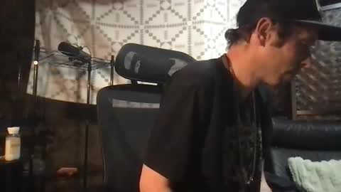 freeyourmind247 online show from 04/18/26, 08:07