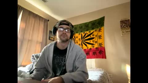 Snapshot of freezeskiii chatting on 10/31/25, 02:51 freezeskiii online show from 10/31/25, 02:51