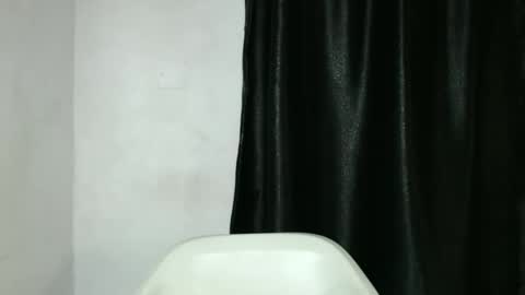 frekkymorelle online show from 02/03/25, 04:14