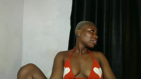 frekkymorelle online show from 02/24/25, 05:54