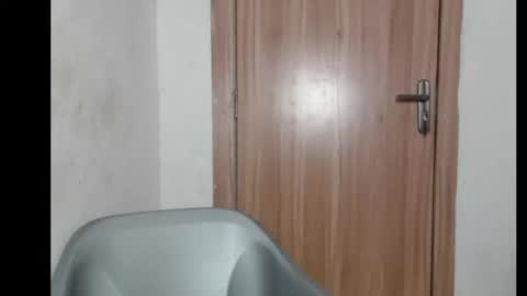 frekkymorelle online show from 10/06/25, 04:43