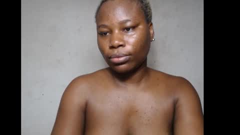 frekkymorelle online show from 10/23/25, 04:45