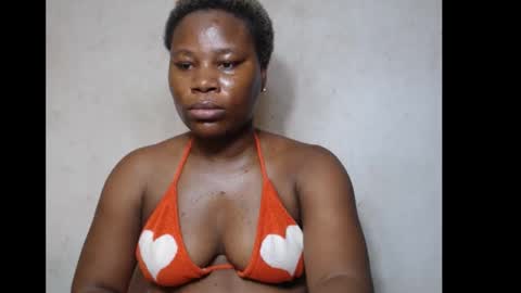 frekkymorelle online show from 12/15/25, 05:44