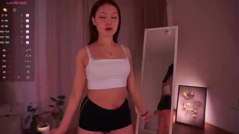 Emmy online show from 03/03/25, 12:16