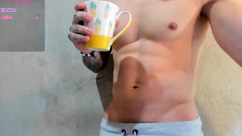 Snapshot of french_sexx chatting on 03/11/25, 07:14 Xavier online show from 03/11/25, 07:14