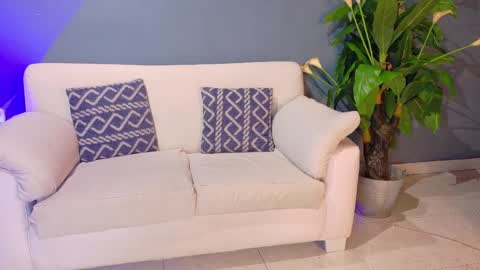 Snapshot of french_sexx chatting on 09/15/25, 01:16 Xavier online show from 09/15/25, 01:16