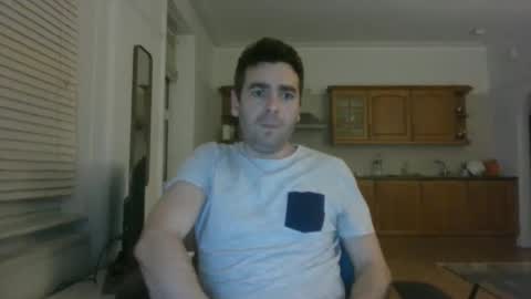 Snapshot of frenchbdmaninlondon chatting on 01/22/25, 07:03 Horny Paul online show from 01/22/25, 07:03