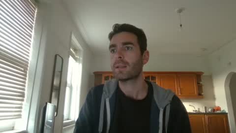 Snapshot of frenchbdmaninlondon chatting on 11/12/25, 02:28 Horny Paul online show from 11/12/25, 02:28