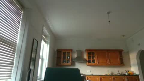 Snapshot of frenchbdmaninlondon chatting on 11/18/25, 03:16 Horny Paul online show from 11/18/25, 03:16