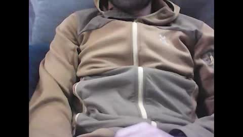 frencheeboy online show from 11/28/25, 05:37