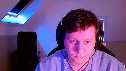 French fries online show from 11/09/25, 09:40