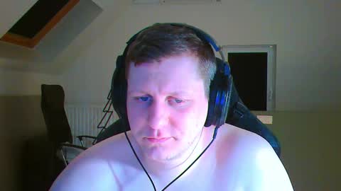 Snapshot of frenchfrieswithmayo chatting on 03/16/26, 07:07 French fries online show from 03/16/26, 07:07
