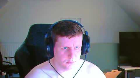 Snapshot of frenchfrieswithmayo chatting on 05/07/26, 06:02 French fries online show from 05/07/26, 06:02