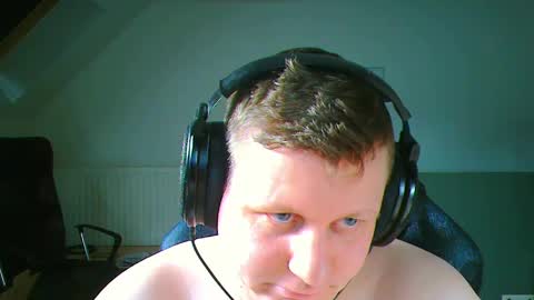Snapshot of frenchfrieswithmayo chatting on 05/29/26, 06:28 French fries online show from 05/29/26, 06:28