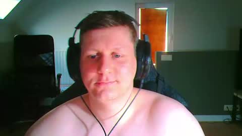 Snapshot of frenchfrieswithmayo chatting on 07/12/26, 11:34 French fries online show from 07/12/26, 11:34