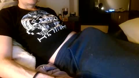 Snapshot of frenchms chatting on 02/14/25, 08:48 frenchms online show from 02/14/25, 08:48