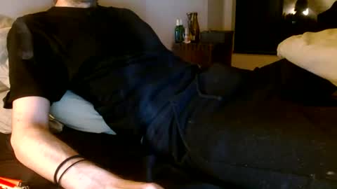 Snapshot of frenchms chatting on 02/23/25, 09:05 frenchms online show from 02/23/25, 09:05