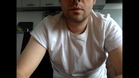 Snapshot of frenchy_from_paris chatting on 04/03/26, 05:22 frenchy_from_paris online show from 04/03/26, 05:22